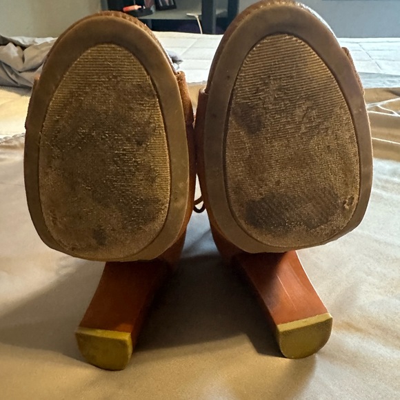 ❌SOLD❌ BAMBOO CHUNKY HEELS - Picture 2 of 5